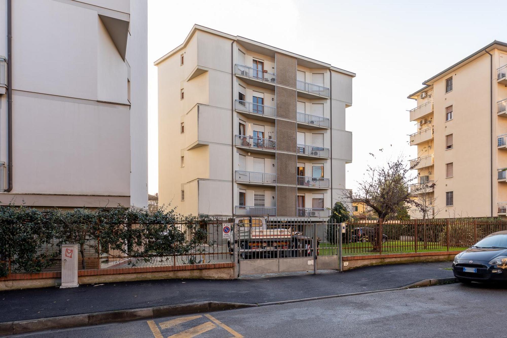Апартаменты Pisa Quiet And Bright Flats With Balcony Экстерьер фото